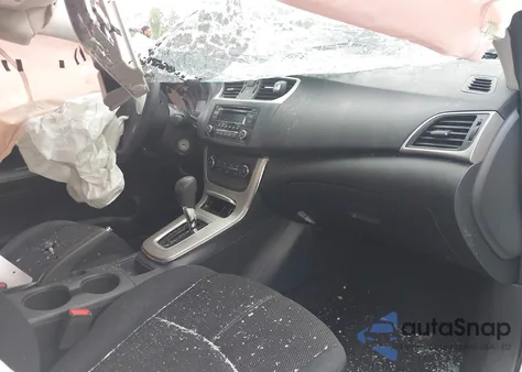 2015 Nissan Sentra S из США, поврежденный, VIN 3N1AB7AP8FY280917